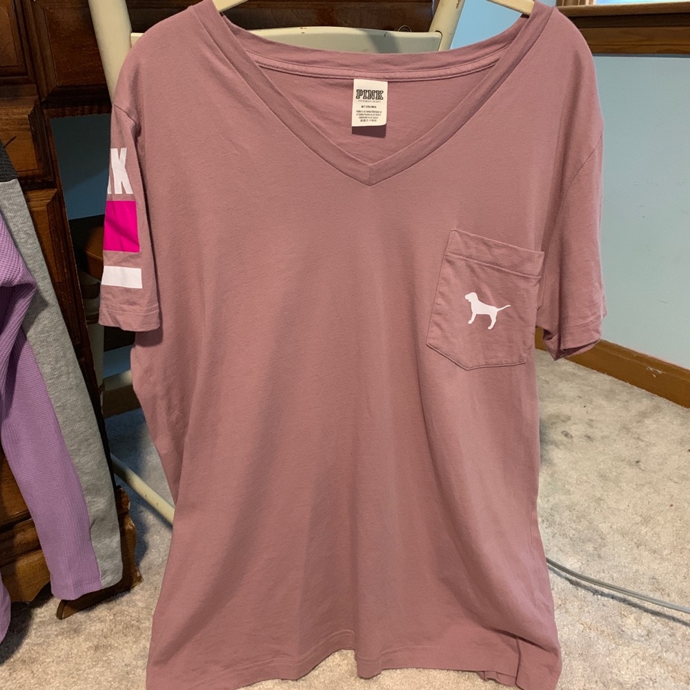 VS Pink v-neck